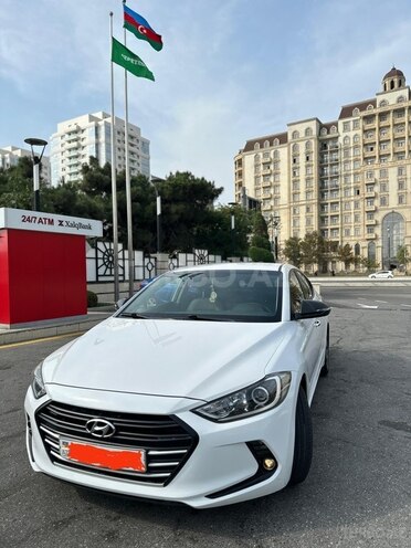 Hyundai Avante 2017, 210,000 km - 1.6 л - Bakı