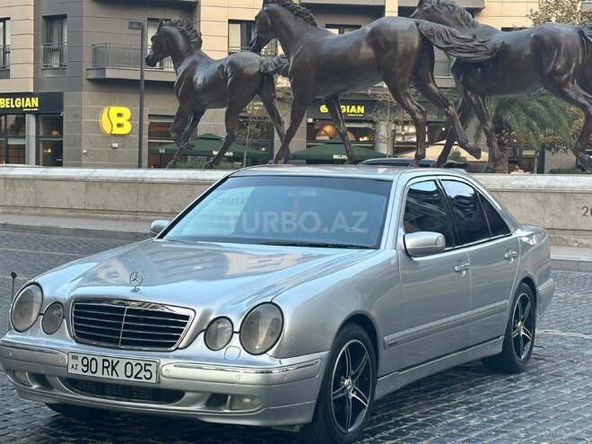 Mercedes E 270 2000, 335,000 km - 2.7 л - Bakı