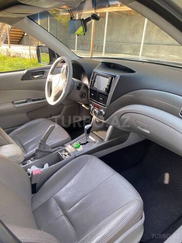 Subaru Forester 2008, 131,000 km - 2.0 л - Şəki