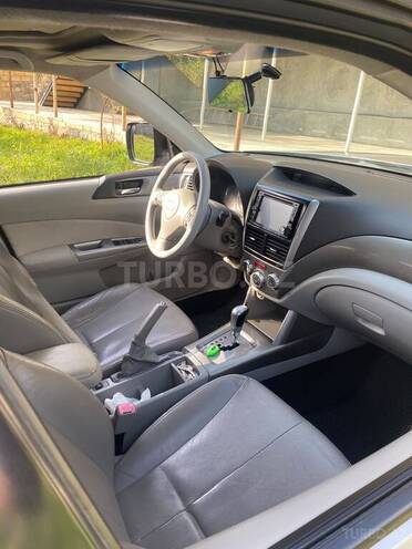 Subaru Forester 2008, 131,000 km - 2.0 л - Şəki