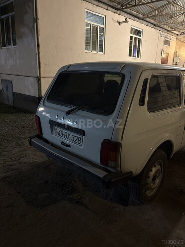 LADA (VAZ) Niva 2009, 250,000 km - 1.7 l - Saatlı