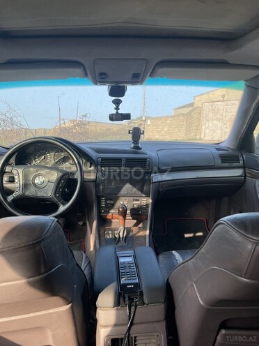 BMW 735 1996, 490,000 km - 3.5 l - Bakı
