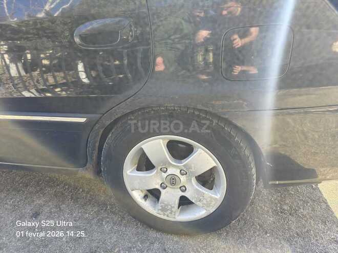 Kia Carens 2003, 530,000 km - 2.0 l - Sabirabad
