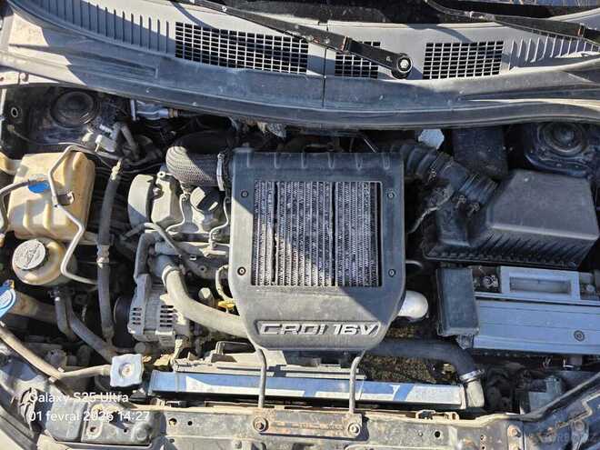Kia Carens 2003, 530,000 km - 2.0 l - Sabirabad