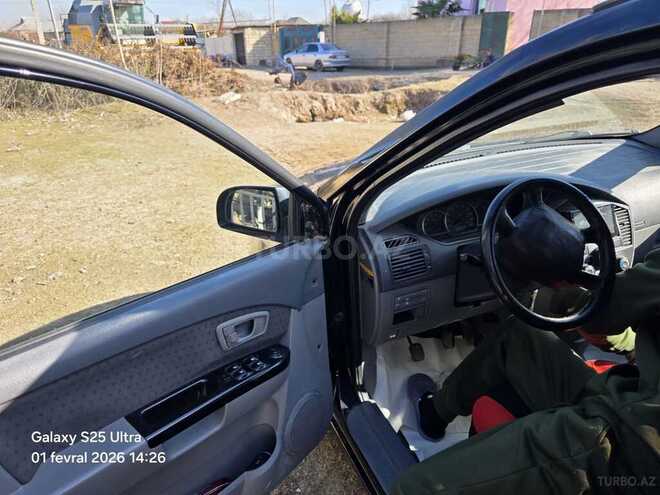 Kia Carens 2003, 530,000 km - 2.0 l - Sabirabad