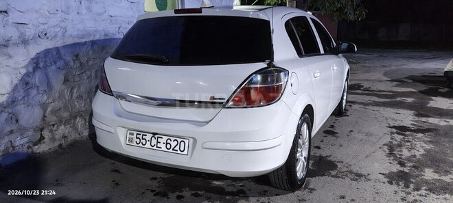 Opel Astra 2009, 270,000 km - 1.4 l - Şəki