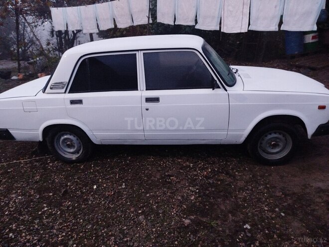 LADA (VAZ) 2107 2002, 86,000 km - 1.6 l - Qusar