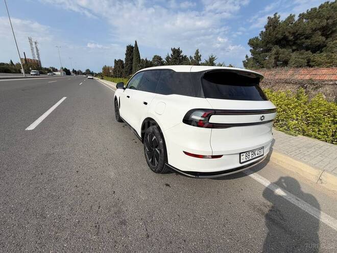 Changan  2025, 12,000 km - 1.5 l - Bakı