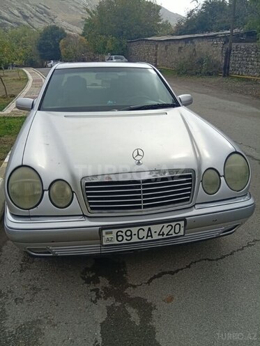 Mercedes E 230 1996, 300,000 km - 2.3 л - Ordubad