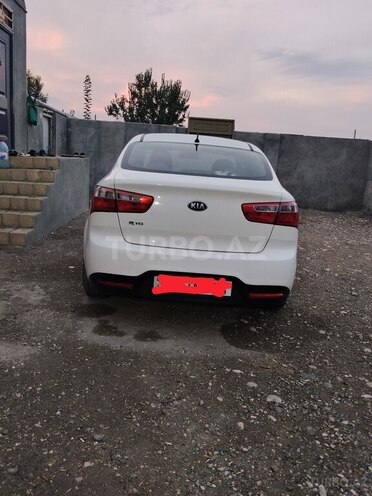Kia Rio 2015, 209,000 km - 1.6 l - Goranboy