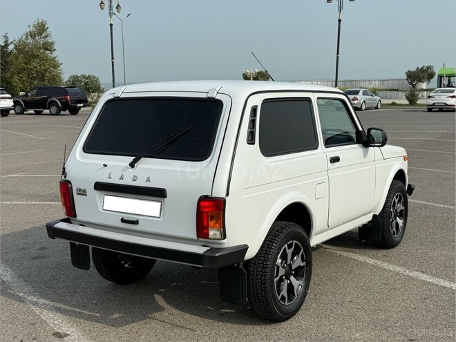 LADA (VAZ) Niva 2024, 9,320 km - 1.7 л - Sumqayıt