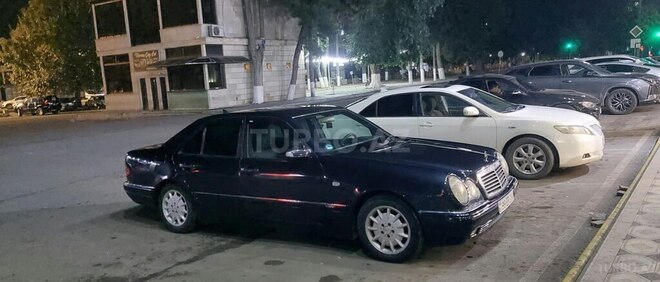 Mercedes E 240 1997, 358,742 km - 2.4 l - Ağstafa
