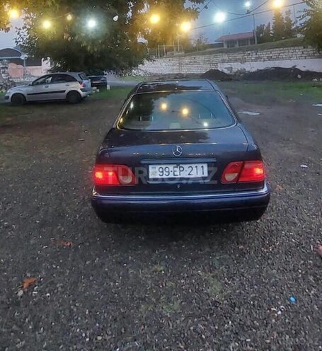 Mercedes E 240 1997, 358,742 km - 2.4 l - Ağstafa