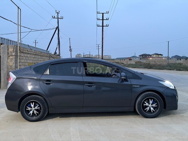 Toyota Prius 2010, 290,000 km - 1.8 л - Bakı