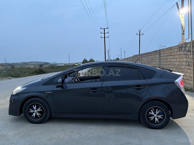 Toyota Prius 2010, 290,000 km - 1.8 л - Bakı