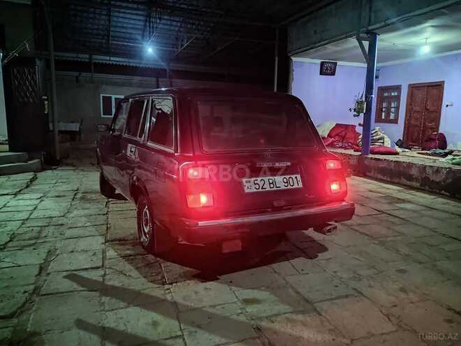 LADA (VAZ) 2104 2002, 370,000 km - 1.6 l - Salyan