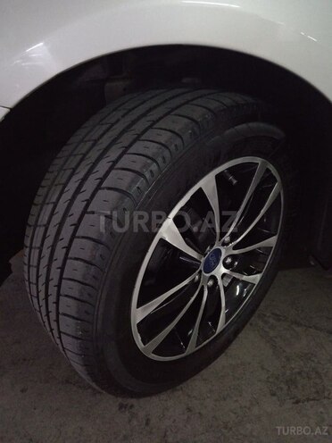 Ford Focus 2009, 440,300 km - 1.6 л - Bakı