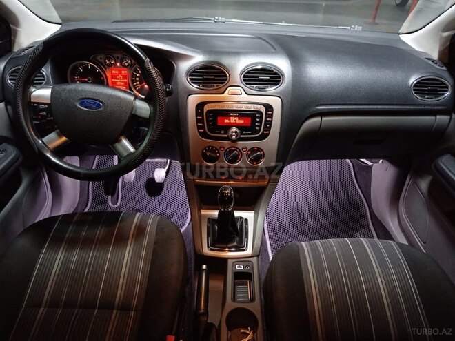 Ford Focus 2009, 440,300 km - 1.6 л - Bakı