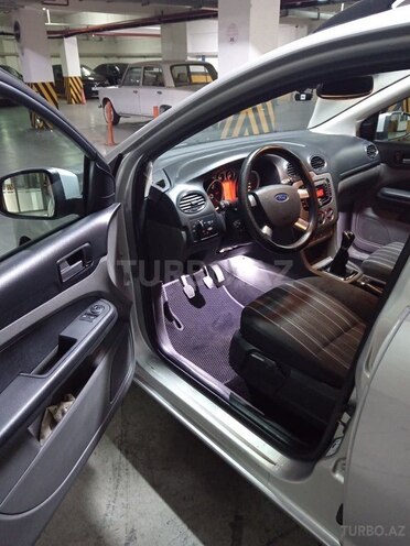 Ford Focus 2009, 440,300 km - 1.6 л - Bakı