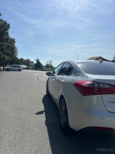 Kia Cerato 2014, 266,338 km - 1.6 l - Şamaxı