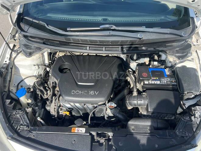 Kia Cerato 2014, 266,338 km - 1.6 l - Şamaxı