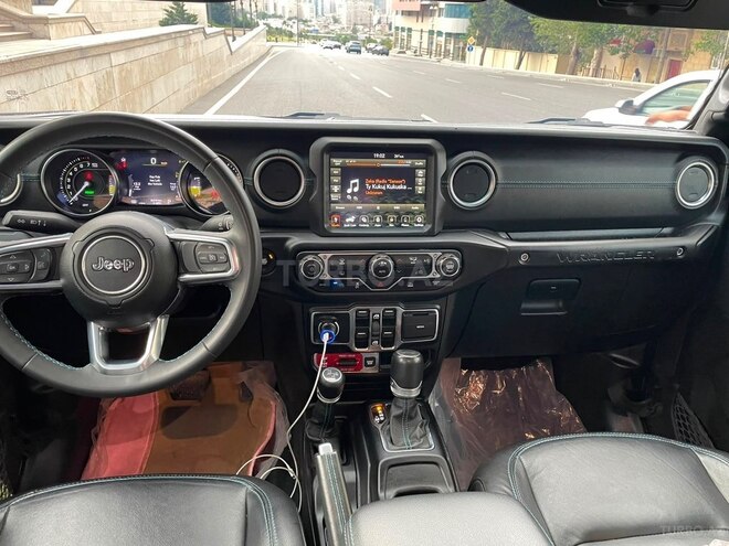 Jeep Wrangler 2023, 42,000 km - 2.0 l - Bakı