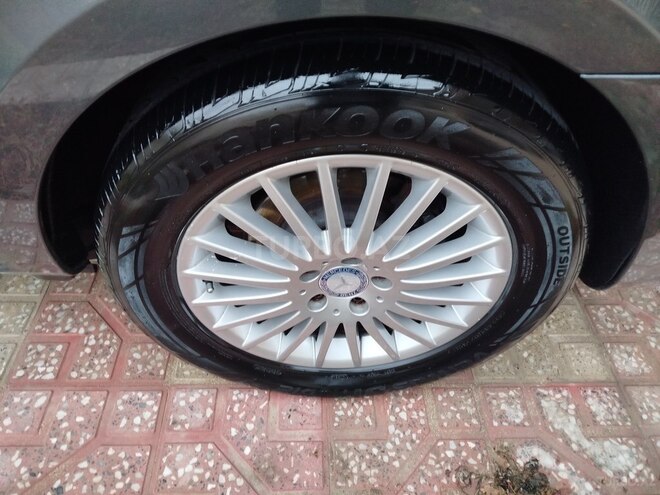 Mercedes  2015, 173,000 km - 2.1 л - Bakı