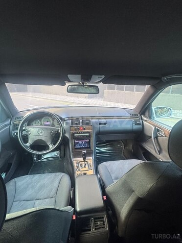 Mercedes E 280 1999, 480,000 km - 2.8 l - Bakı