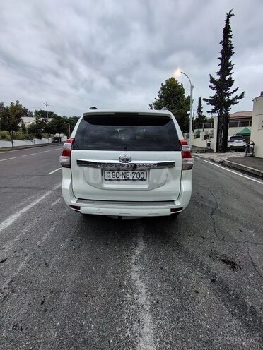 Toyota Land Cruiser Prado 2014, 235,500 km - 2.7 л - Bakı