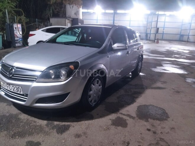 Opel Astra 2008, 260,000 km - 1.3 l - Mingəçevir
