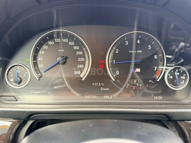 BMW 528 2015, 247,800 km - 2.0 l - Xırdalan