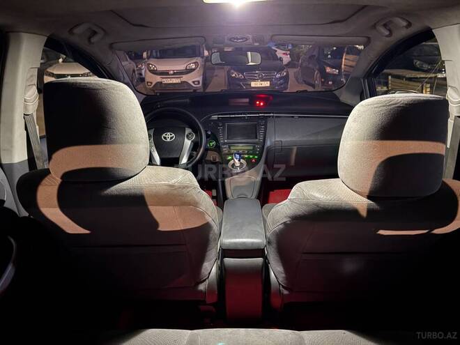 Toyota Prius 2010, 290,000 km - 1.8 л - Bakı