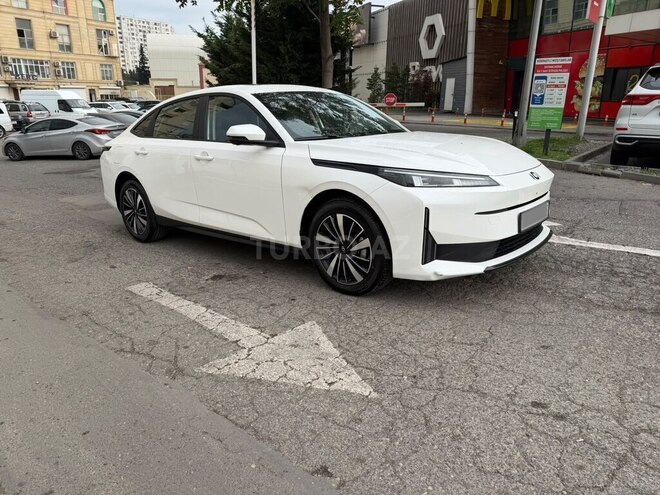 Changan Qiyuan A05 2025, 90,000 km - 1.5 л - Bakı