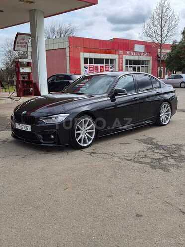 BMW  2015, 200,500 km - 2.0 л - Bakı
