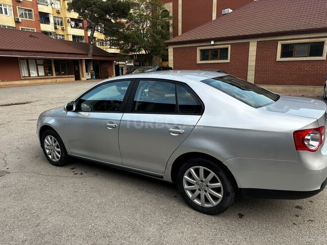 Volkswagen Jetta 2007, 140,000 km - 1.6 л - Bakı