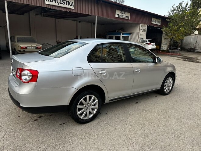 Volkswagen Jetta 2007, 140,000 km - 1.6 л - Bakı