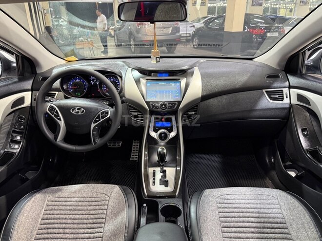 Hyundai Elantra 2011, 212,000 km - 1.8 l - Sumqayıt