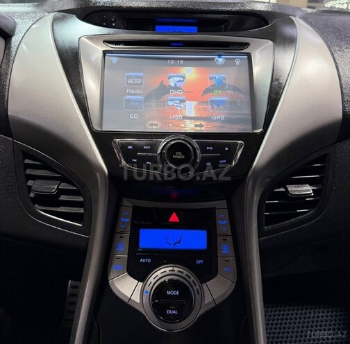 Hyundai Elantra 2011, 212,000 km - 1.8 l - Sumqayıt