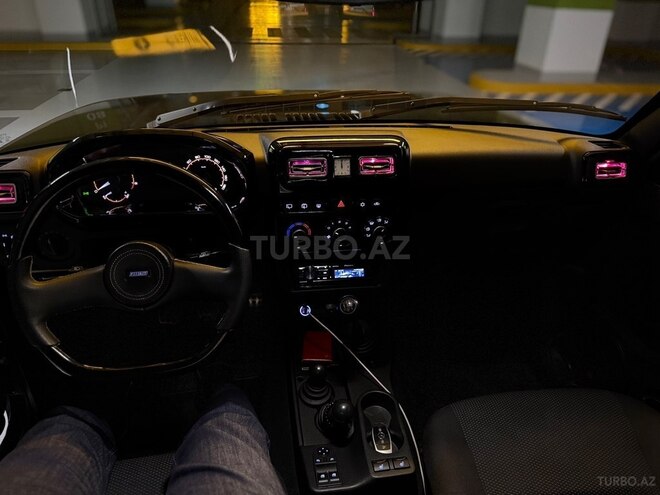 LADA (VAZ) Niva 2025, 200,247 km - 1.7 л - Bakı