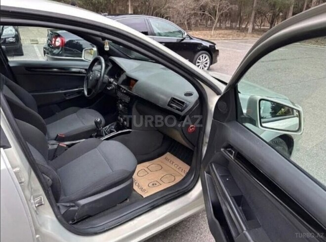 Opel Astra 2007, 333,000 km - 1.3 l - Qusar