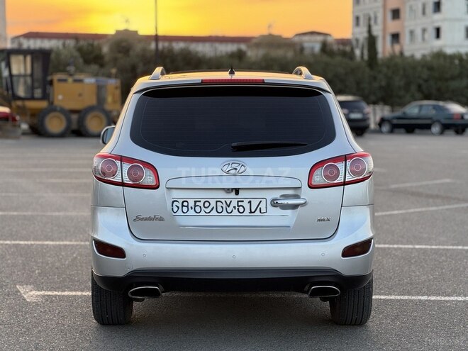 Hyundai Santa Fe 2010, 144,000 km - 2.2 л - Bakı