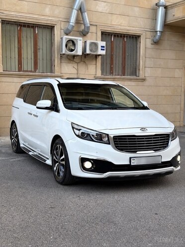 Kia Carnival 2015, 216,000 km - 2.2 л - Bakı