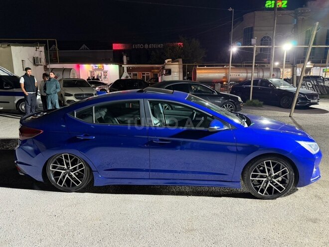 Hyundai Elantra 2020, 174,775 km - 1.6 l - Bakı