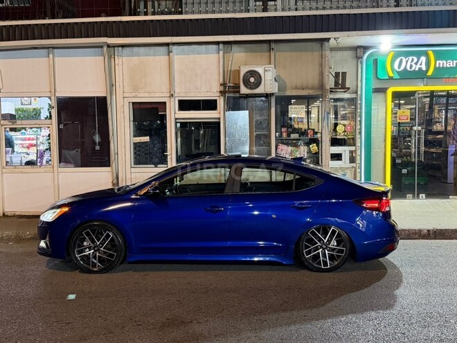 Hyundai Elantra 2020, 174,775 km - 1.6 l - Bakı