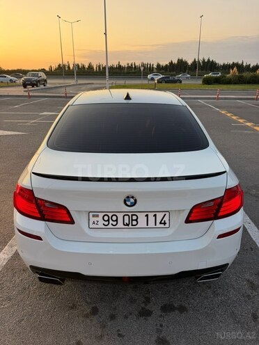 BMW 528 2015, 236,000 km - 2.0 л - Bakı
