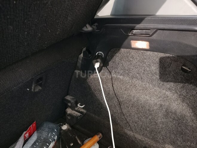 Volkswagen Polo 2010, 214,000 km - 1.2 л - Bakı