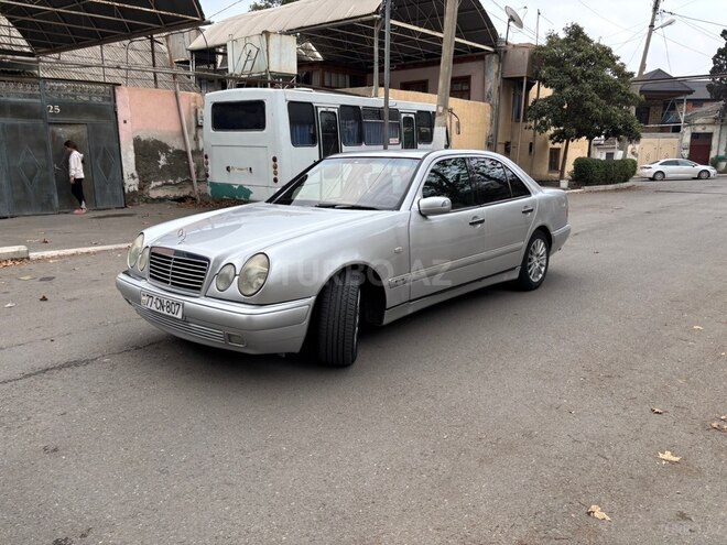 Mercedes E 200 1996, 287,000 km - 2.0 l - Gəncə