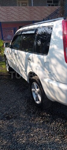 Nissan X-Trail 2001, 180,000 km - 2.0 l - Astara