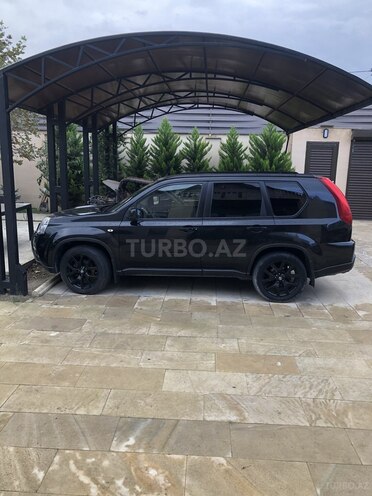Nissan X-Trail 2011, 215,000 km - 2.5 l - Bakı