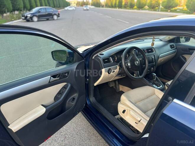 Volkswagen Jetta 2013, 349,067 km - 2.5 l - Gəncə
